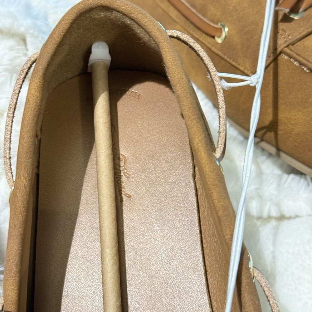Women’s Midge Flats with Memory Foam Insole - Universal Thread Chestnut 7.5 - Picture 8 of 13